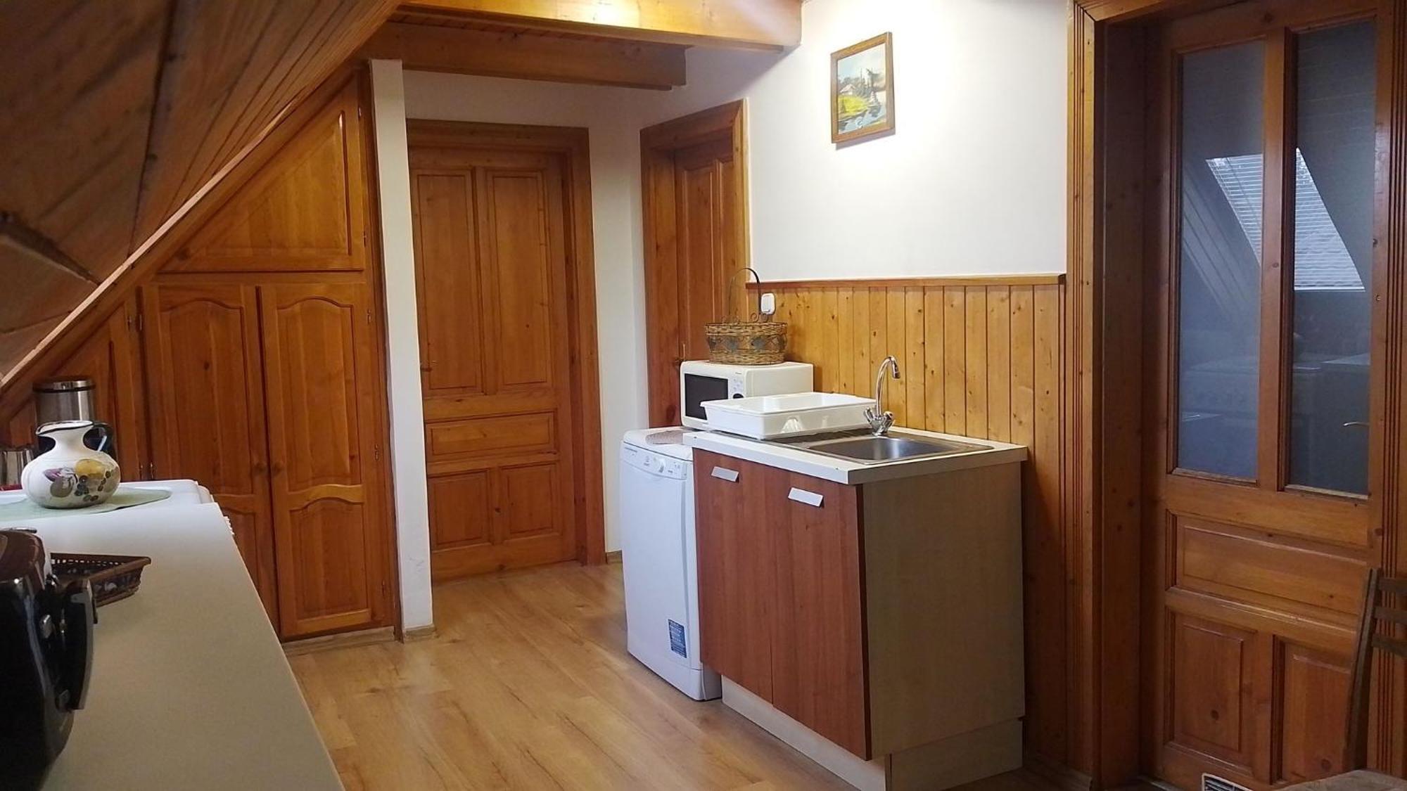 Erzsebet Vendeghaz Es Apartman Hajdúszoboszló المظهر الخارجي الصورة